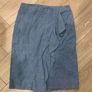 Brand new with tags size 6 J crew chambray skirt.